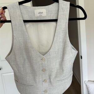 NEVER WORN Wilfred Light Gray Buttoned Vest